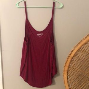 Maroon tank